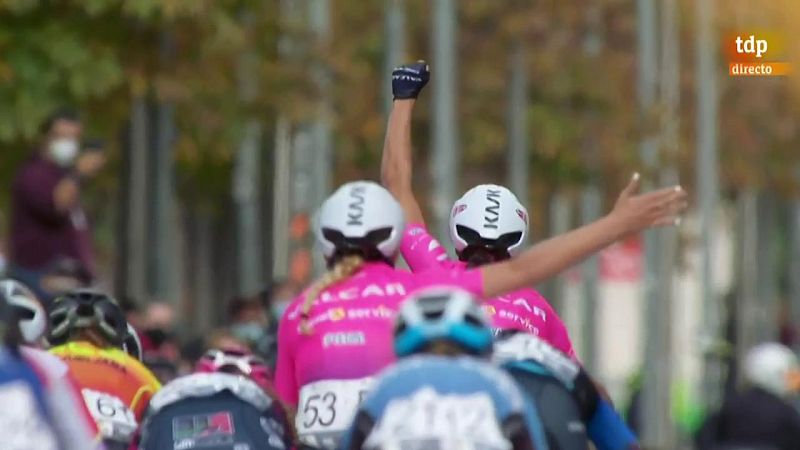 Brennauer repite triunfo en la Challenge de la Vuelta y Balsamo gana el sprint en Madrid