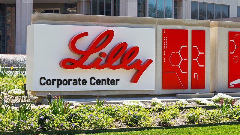 Estados Unidos autoriza el uso del fármaco con anticuerpos de Eli Lilly contra la COVID-19