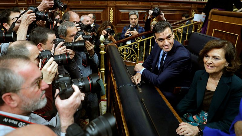 La opinión sobre el Gobierno ha empeorado para casi el 60% de los españoles durante la pandemia, según el CIS