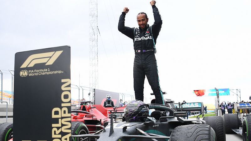 Hamilton conquista su séptimo Mundial de Fórmula 1 e iguala a Schumacher