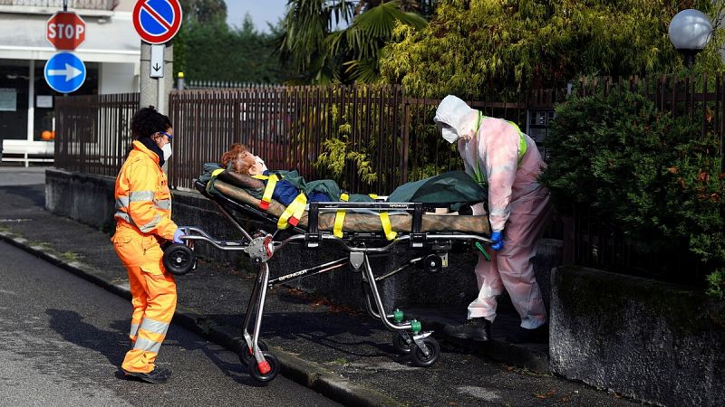 Italia registra 731 muertos diarios y vuelve a ser el epicentro de la pandemia en Europa