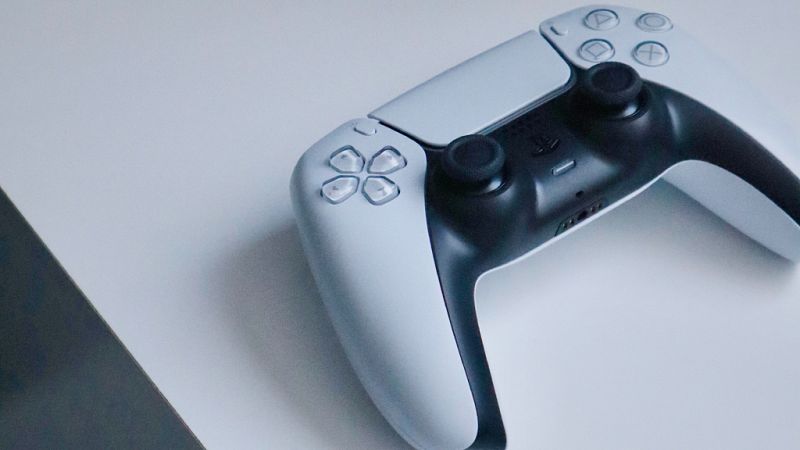 Llega la PlayStation 5: novedades, memes y críticas ante su esperado lanzamiento