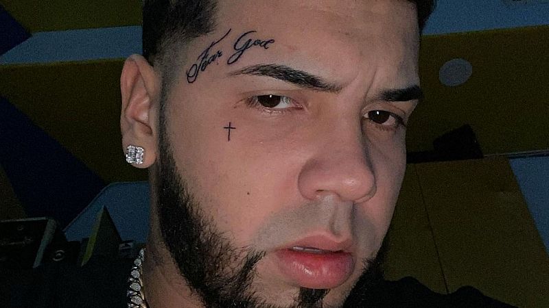 Anuel AA se retira de la música para pasar más tiempo con su hijo