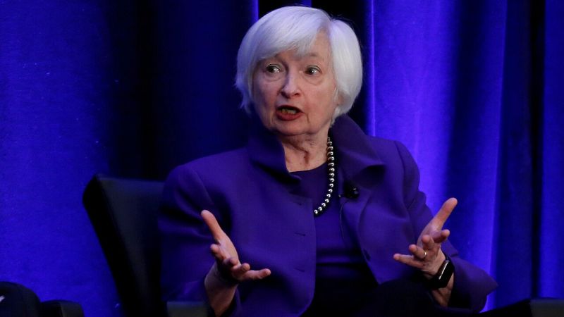 Janet Yellen, la primera mujer al frente del Tesoro que rompió todos los techos de cristal