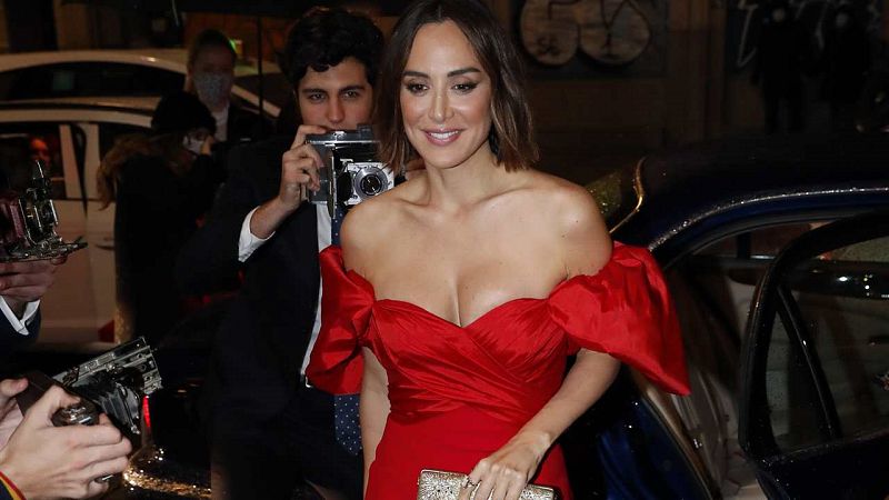 Tamara Falcó arrasa con este espectacular, y peligroso, vestido rojo de Pronovias