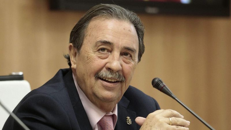 El exseleccionador nacional de balonmano, Juan de Dios Román en estado crítico tras sufrir un derrame cerebral