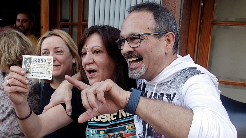 Claves para compartir d�cimos de Loter�a de Navidad de forma segura