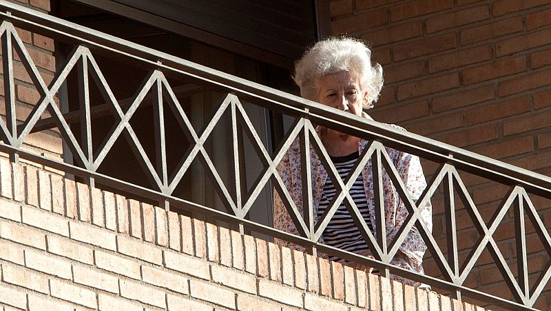 Amnistía denuncia "violaciones de derechos humanos" en las residencias durante la segunda ola de la pandemia