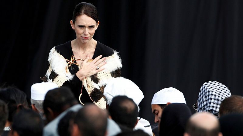La primera ministra neozelandesa se disculpa por los "fallos" que impidieron prevenir el atentado de Christchurch