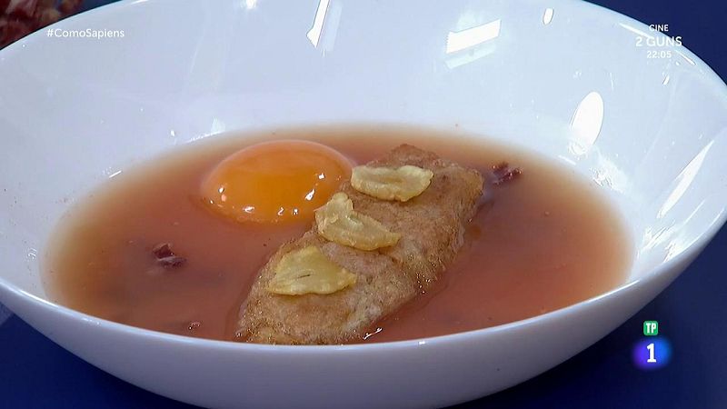 Receta de sopa de ajo con torrija. Cocina de vanguardia