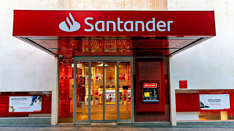 El Banco Santander prescindirá de 3.572 empleados y reubicará a otros 1.500