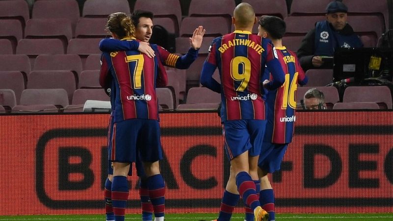 El Barça recibe a una Real que se juega el liderato