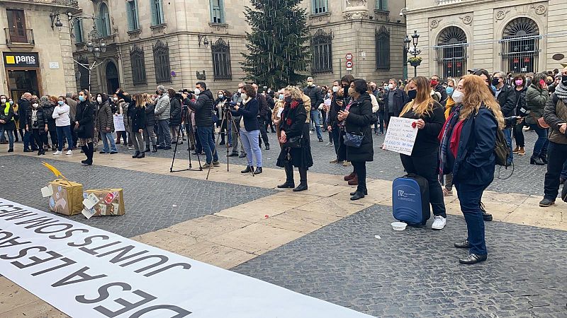 Les agències de viatges reclamen ajuts per salvar el sector