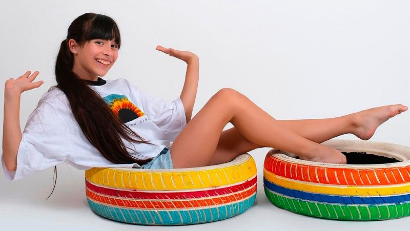 Melani García estrena su single, 'Adiós', una canción de superación para animar las Navidades