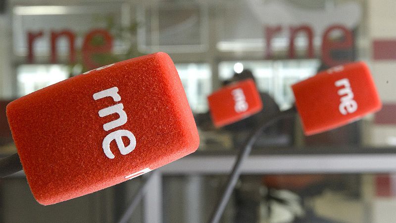 La periodista de RNE Marta Fajardo, premio ESET de Periodismo y Divulgación en Seguridad Informática