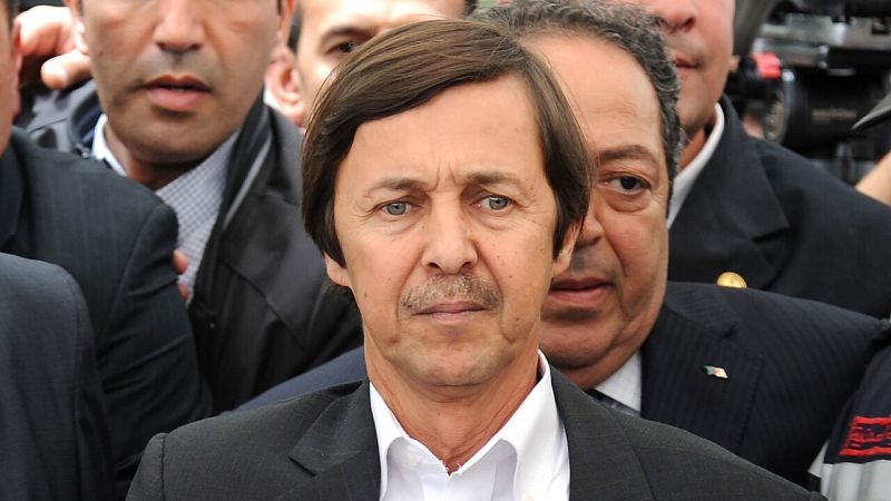 Absueltos el hermano de Buteflika y los exjefes de la Inteligencia militar