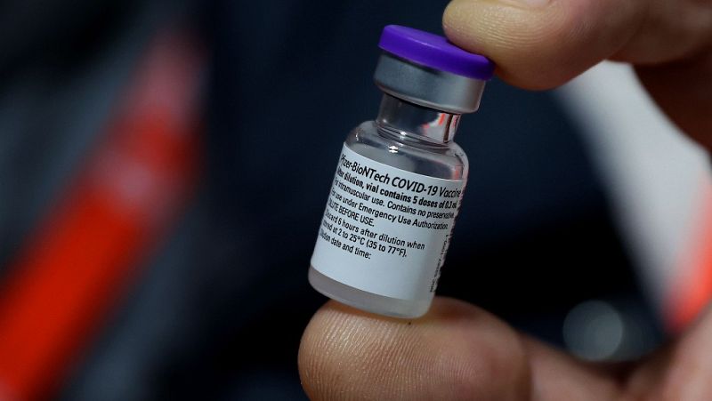 La Unión Europea, dispuesta a ayudar a BioNTech a aumentar la producción de vacunas