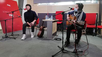 Tarde lo que tarde - Entrevista y acústico con Álvaro Gango - 04/01/21 - Escuchar ahora