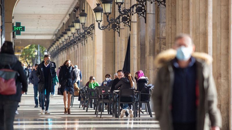 Aragón, Valencia, Extremadura, La Rioja y Cataluña endurecen las restricciones por el aumento de contagios