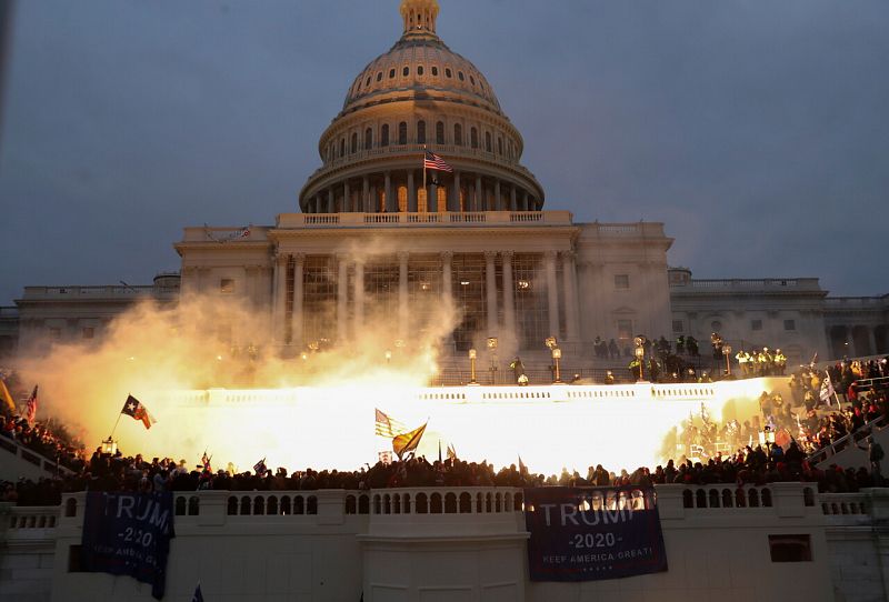 Así hemos contado el asalto al Capitolio, un hecho insólito en la historia de Estados Unidos