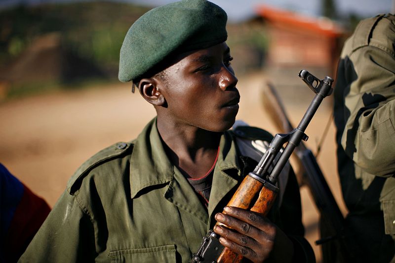 La ONU denuncia que Ruanda ayuda a los rebeldes del Congo a reclutar niños soldado