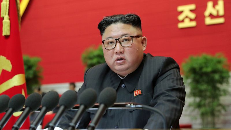 Kim Jong-un califica a EE.UU. de "mayor enemigo" y defiende la necesidad de fortalecer la "disuasión" nuclear