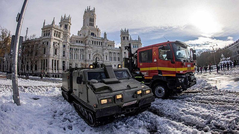 Madrid plantea retrasar la apertura de los colegios por el temporal y espera recuperar la movilidad general en 48 horas