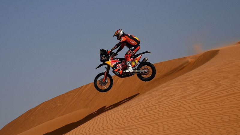 Toby Price abandona el Dakar tras una caída en el kilómetro 155