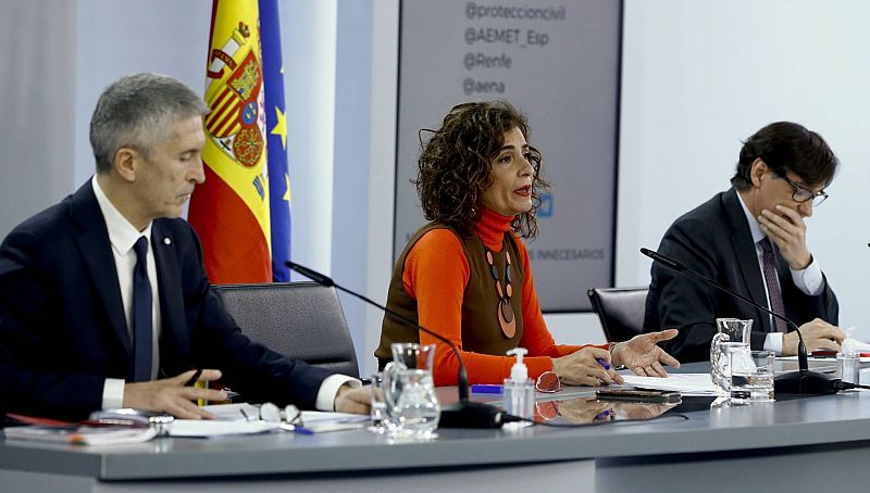 El Gobierno insiste en que la actual subida de la luz es "puntual" y descarta rebajar el IVA