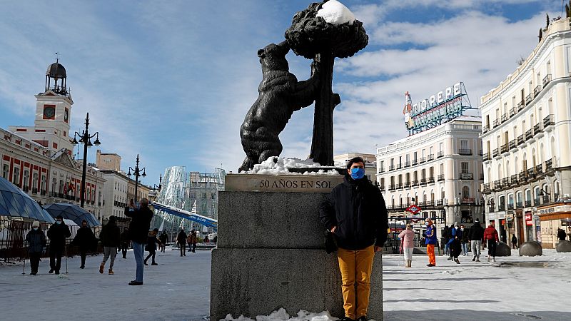 El 92 % de las zonas sanitarias de Madrid tienen una incidencia superior a 400: el umbral para imponer restricciones