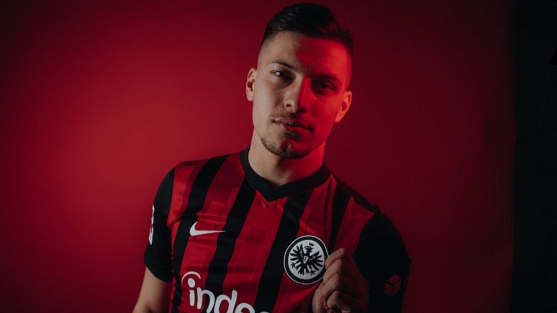Jovic deja el Madrid y vuelve al Eintracht de Frankfurt