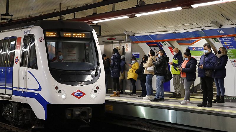 Metro de Madrid recupera su horario de funcionamiento tras permanecer abierto durante siete noches consecutivas