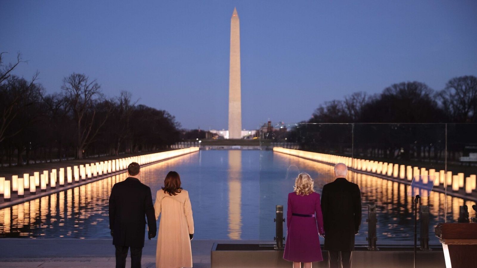 Biden y Harris homenajean a los 400.000 muertos por coronavirus en Estados Unidos