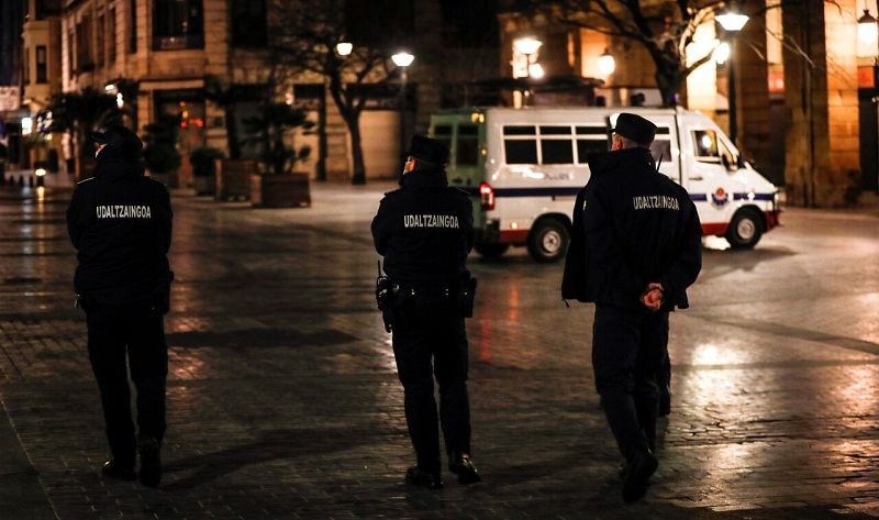 Sanidad descarta adelantar por ahora el toque de queda pero lo estudiará ante la petición de las comunidades