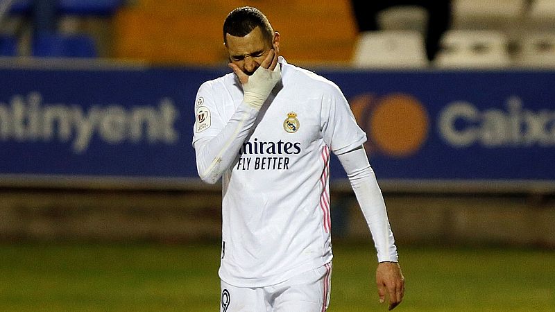 La maldición copera termina de hundir a un Real Madrid deprimido