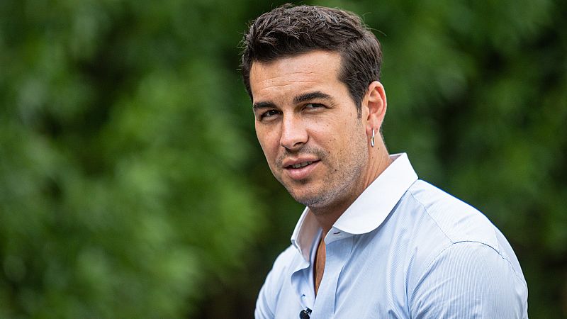 Mario Casas, el actor que pasó de ser "el chaval de la moto con chupa de cuero" a estar nominado a los Premios Goya