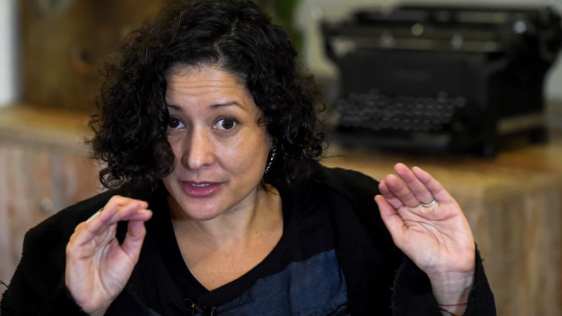 Pilar Quintana, Premio Alfaguara con una novela sobre abismos familiares