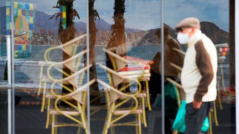 La Comunidad Valenciana limita las reuniones en espacios públicos a dos personas si no son convivientes