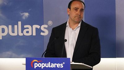 Boletines RNE - El número 2 del PP catalán renuncia a sus cargos al ser investigado por agresión sexual - Escuchar ahora