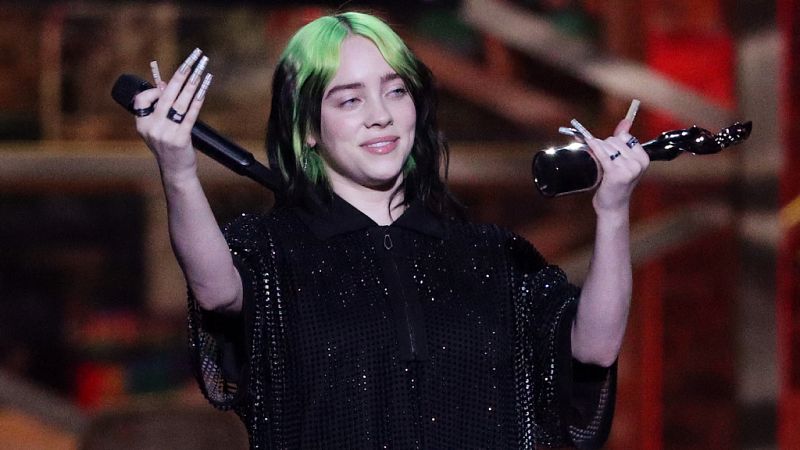 De su nueva collab con Rosalía hasta el estreno de su primer documental: así es el 2021 de Billie Eilish