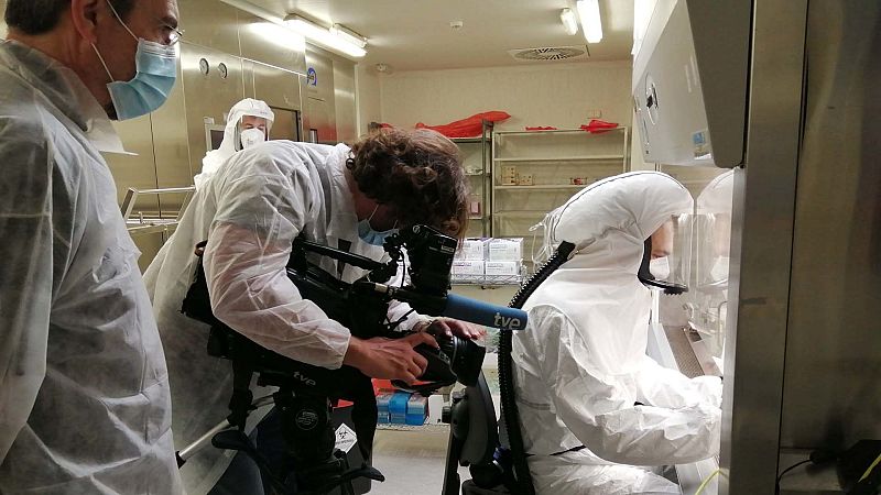 'Virus: amenaza permanente' en 'Crónicas'