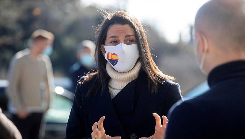 Arrimadas: "No resucitemos a un independentismo desmovilizado con un tripartito con el PSC"