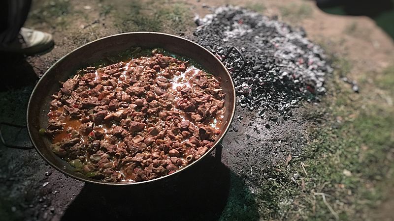 Una loca despedida de soltero... guisando cordero