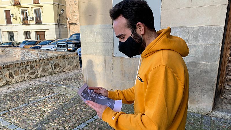 Se busca hombres y mujeres de aspecto rural. Oferta de empleo que siembra la controversia en Toledo