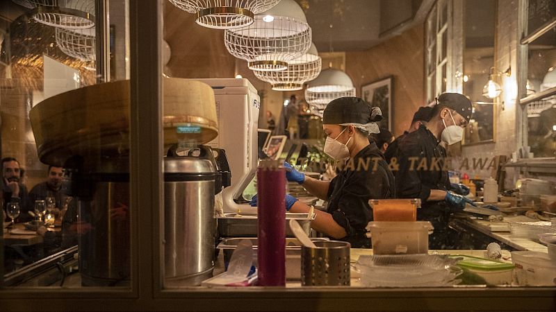 Miren Etxezarreta, economista: "El mercado de trabajo es cada vez menos eficiente para cubrir nuestras necesidades"