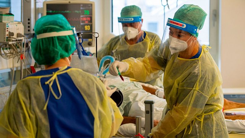 Coronavirus España | 2 de febrero: Notifcadas 724 muertes, la mayor cifra en un día entre semana desde el 8 de abril