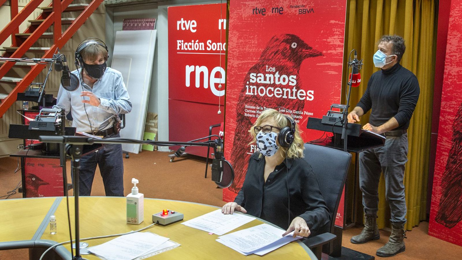 RNE presenta la ficcin sonora 'Los santos inocentes' de Miguel Delibes