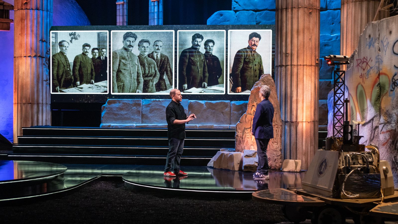 El condensador de fluzo - ¡Adelante! O aquellas revoluciones - ver ahora