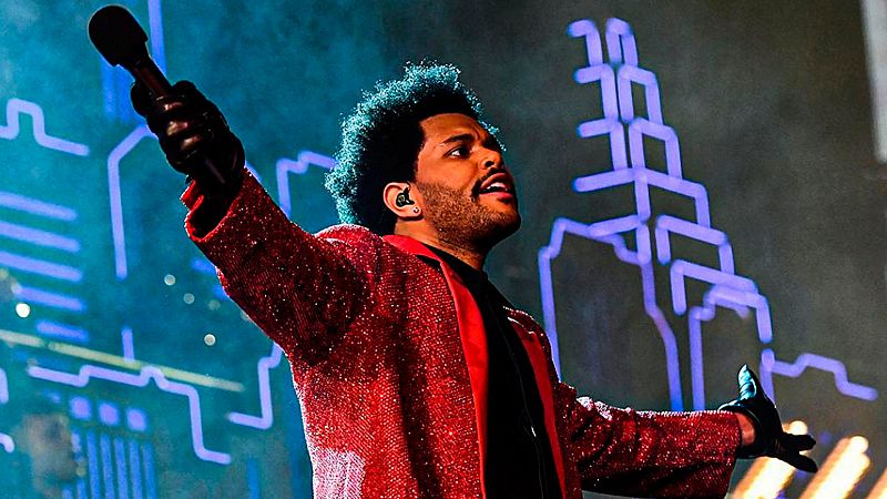 The Weeknd ameniza el medio tiempo de la Super Bowl... sin Rosalía