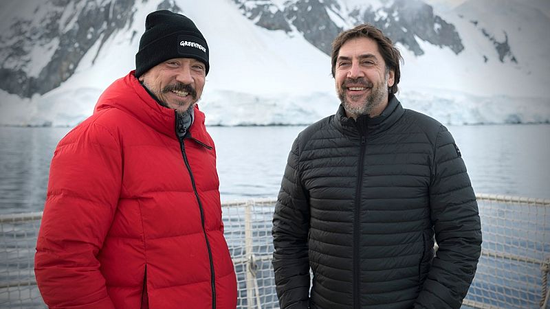 Javier y Carlos Bardem en un fascinante viaje a la Antártida